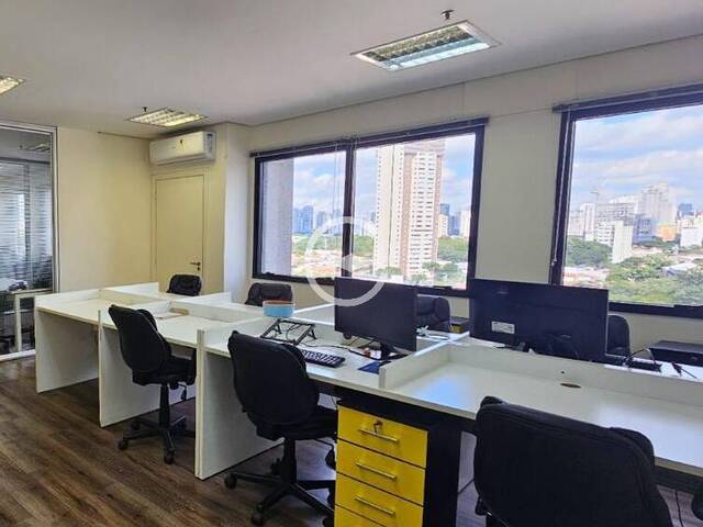 Conjunto Comercial para Locação em São Paulo - 2